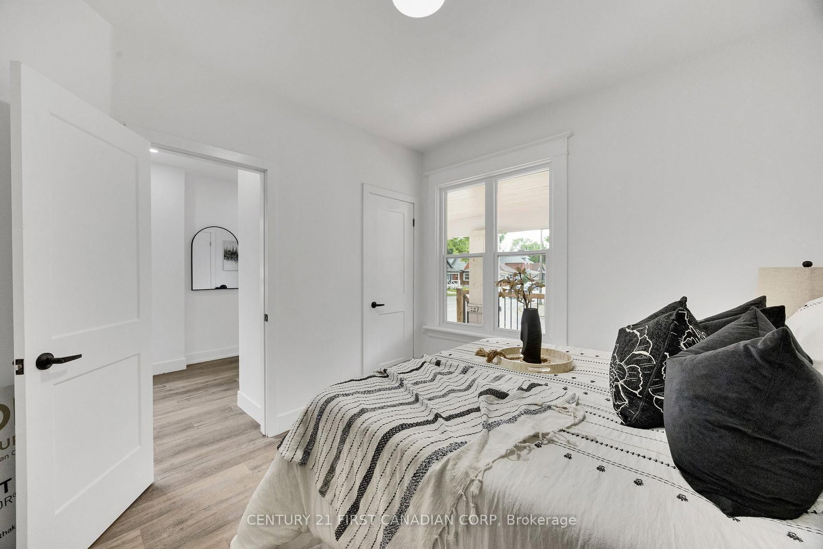 328 Oakland Avenue • London East, ON photo 20