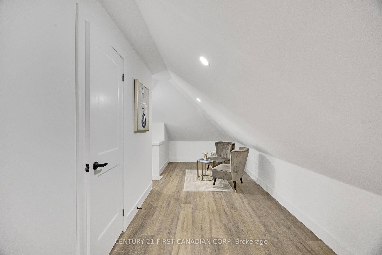 328 Oakland Avenue • London East, ON photo 29