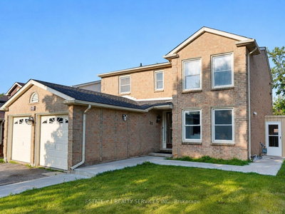 35 Golden Meadow Drive • Kitchener, ON photo 2