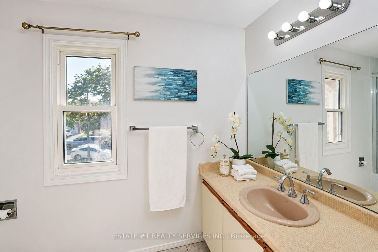 35 Golden Meadow Drive • Kitchener, ON photo 32