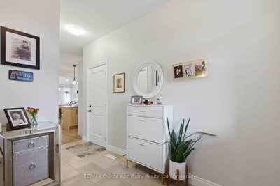 28 Raycroft Drive • Belleville, ON photo 4