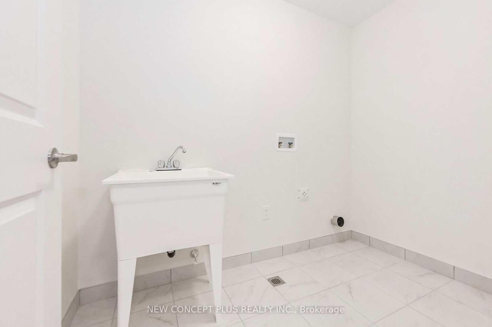220 Rea Drive • Centre Wellington, ON photo 37