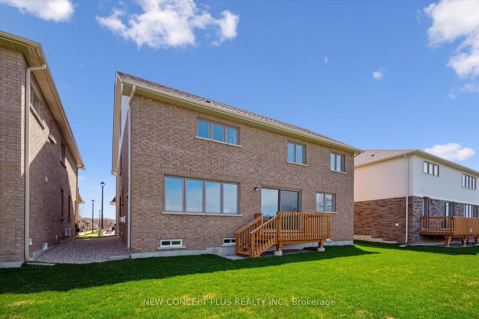 220 Rea Drive • Centre Wellington, ON photo 45
