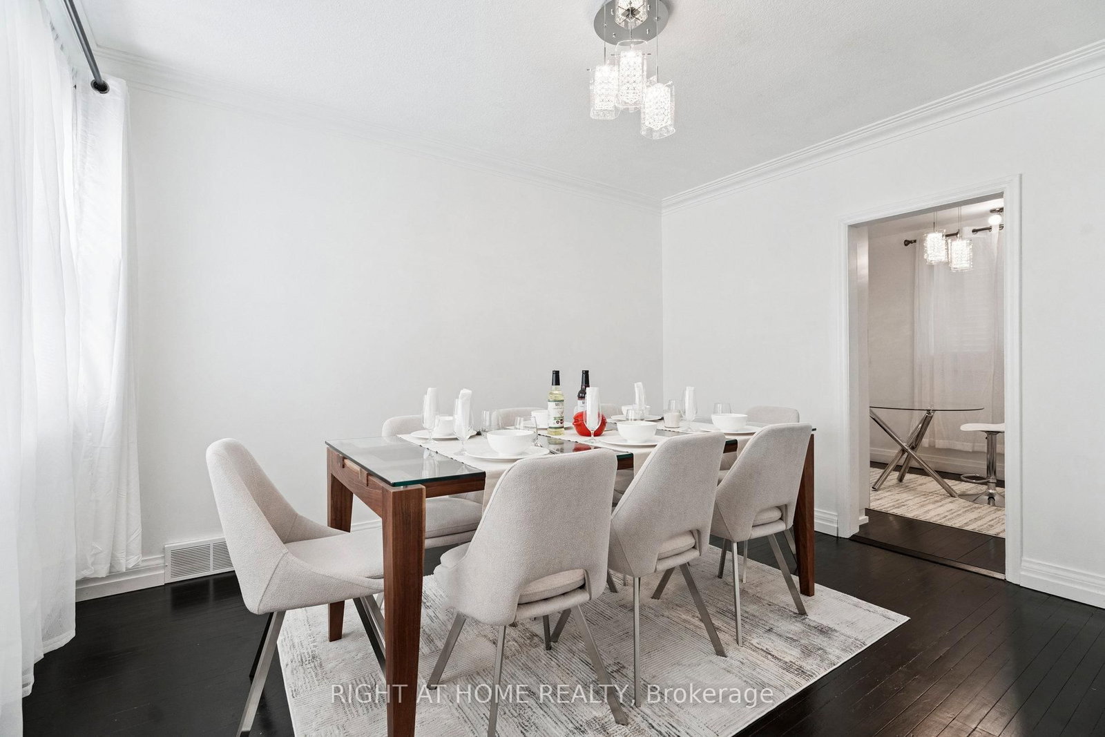 105 Glenridge Avenue • St. Catharines, ON photo 15