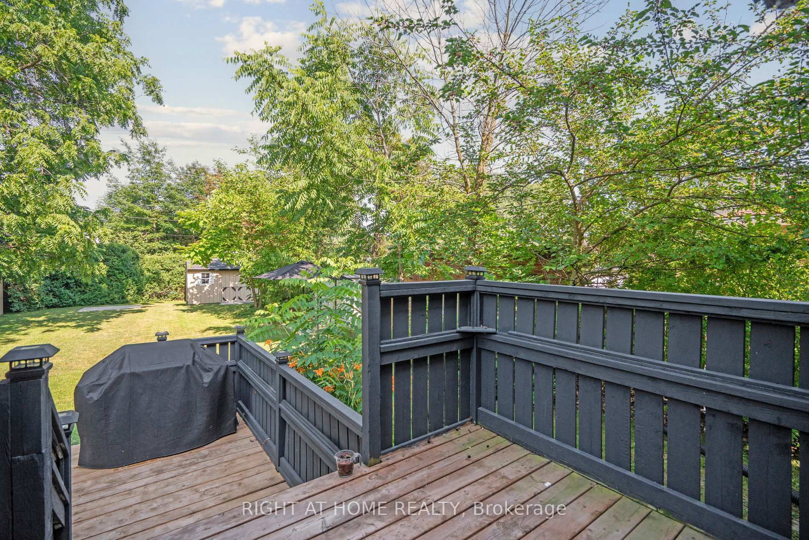 105 Glenridge Avenue • St. Catharines, ON photo 43