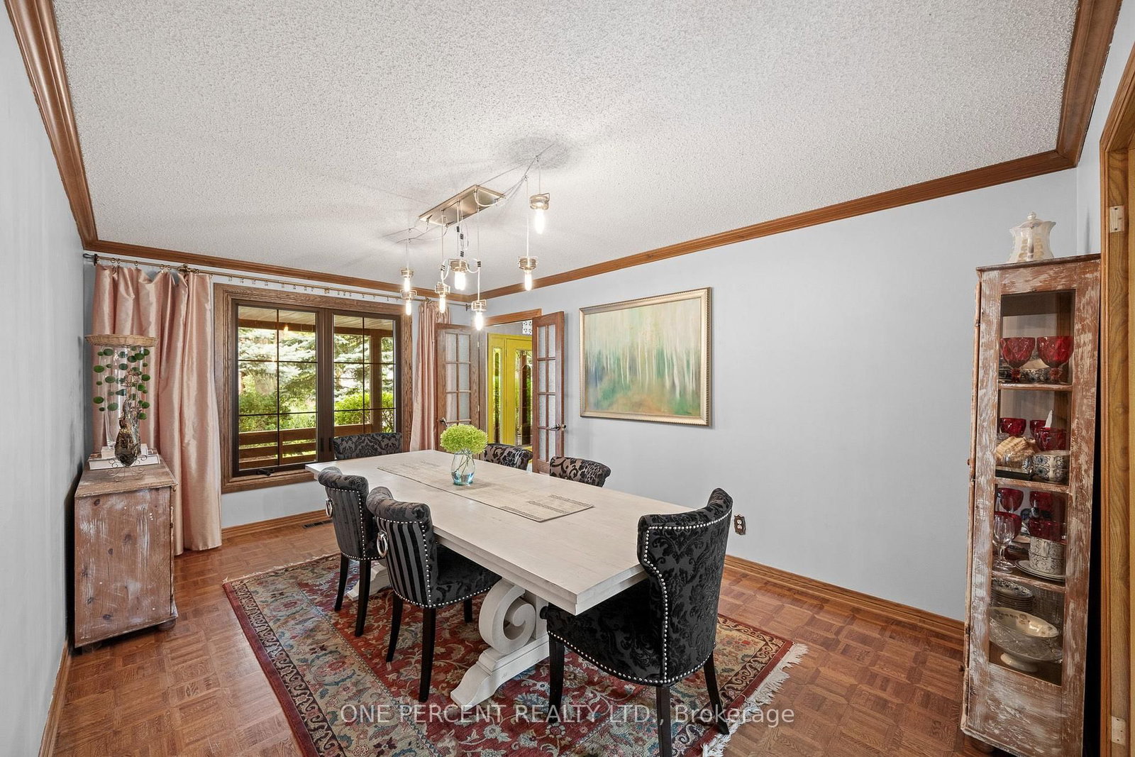 1606 Ortona Avenue • Ottawa, ON photo 11