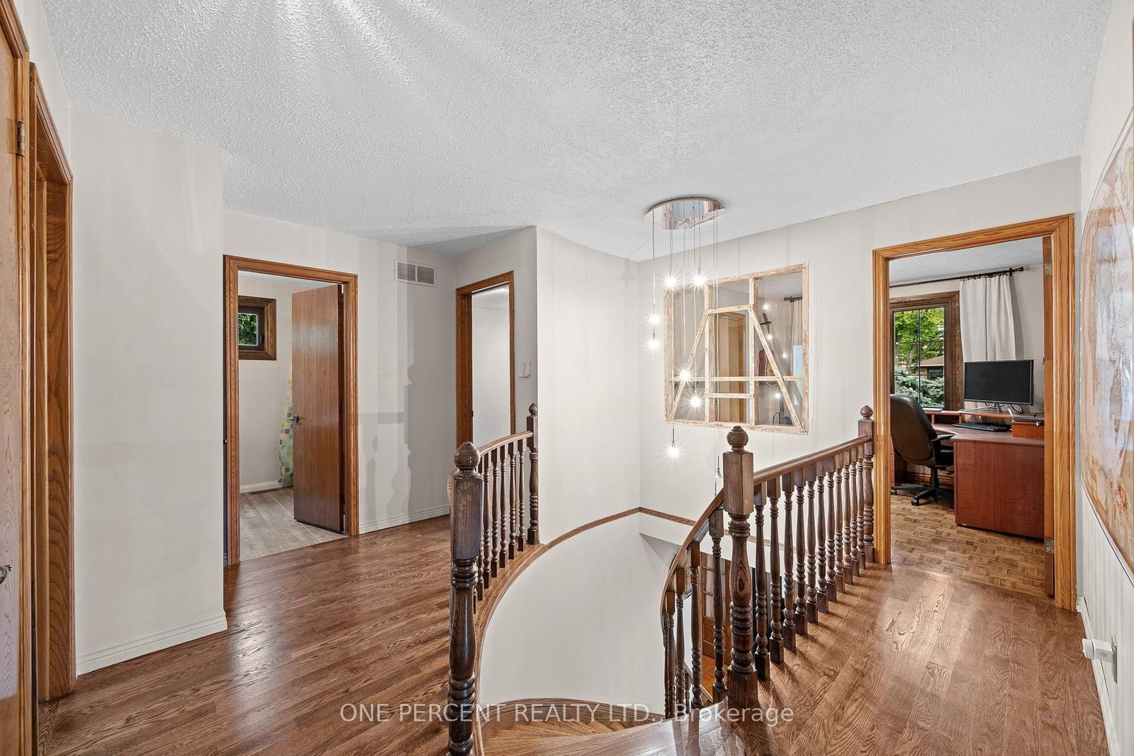 1606 Ortona Avenue • Ottawa, ON photo 21