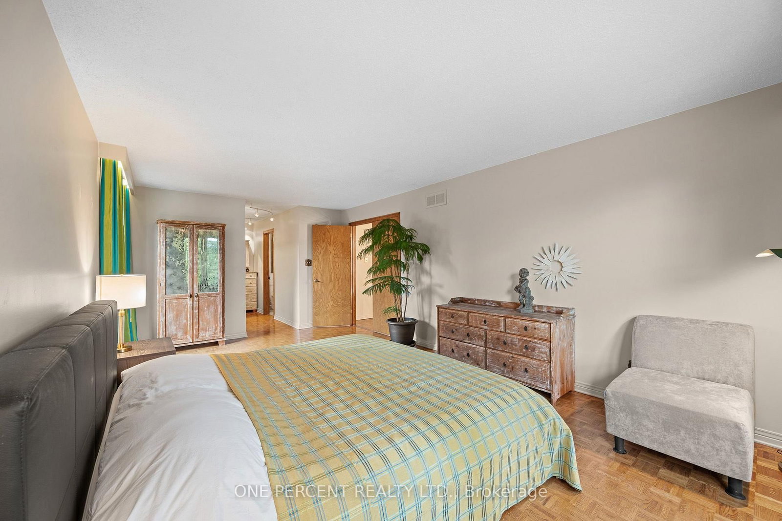 1606 Ortona Avenue • Ottawa, ON photo 24