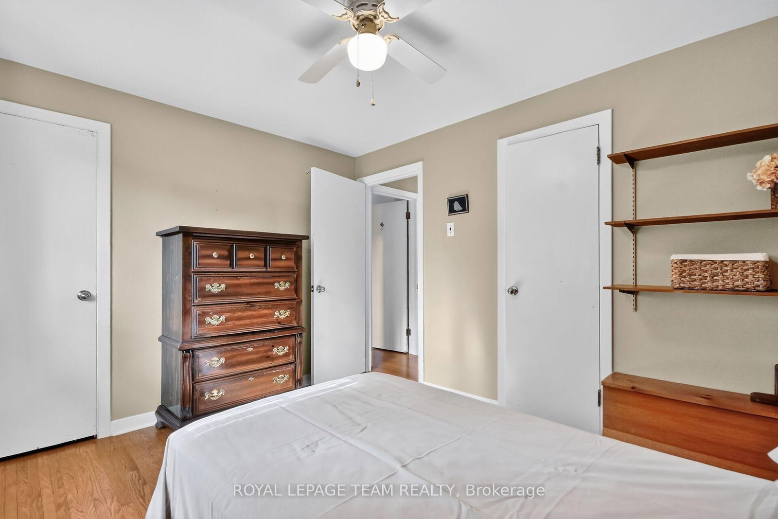 957 Winnington Avenue • Ottawa, ON photo 21