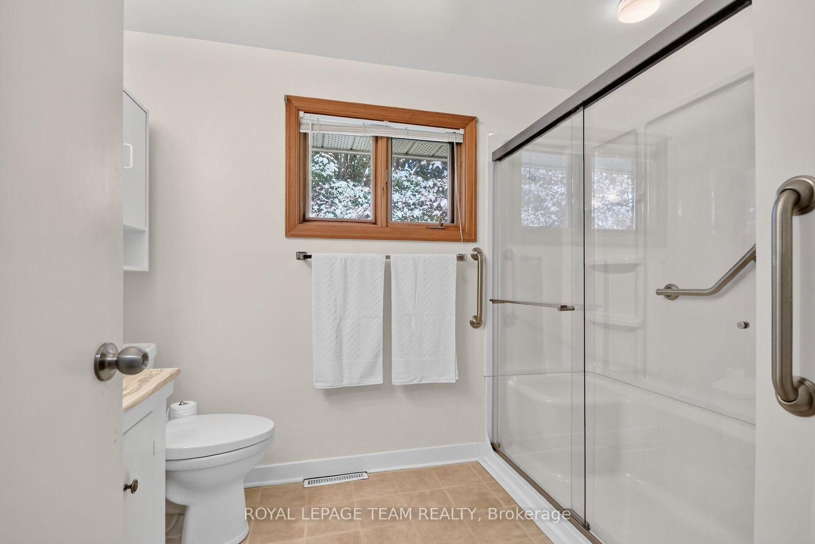 957 Winnington Avenue • Ottawa, ON photo 23
