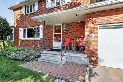 957 Winnington Avenue • Ottawa, ON photo 3