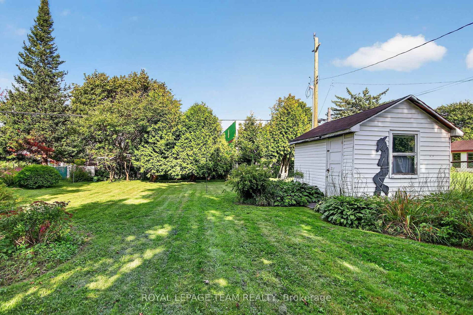 957 Winnington Avenue • Ottawa, ON photo 30