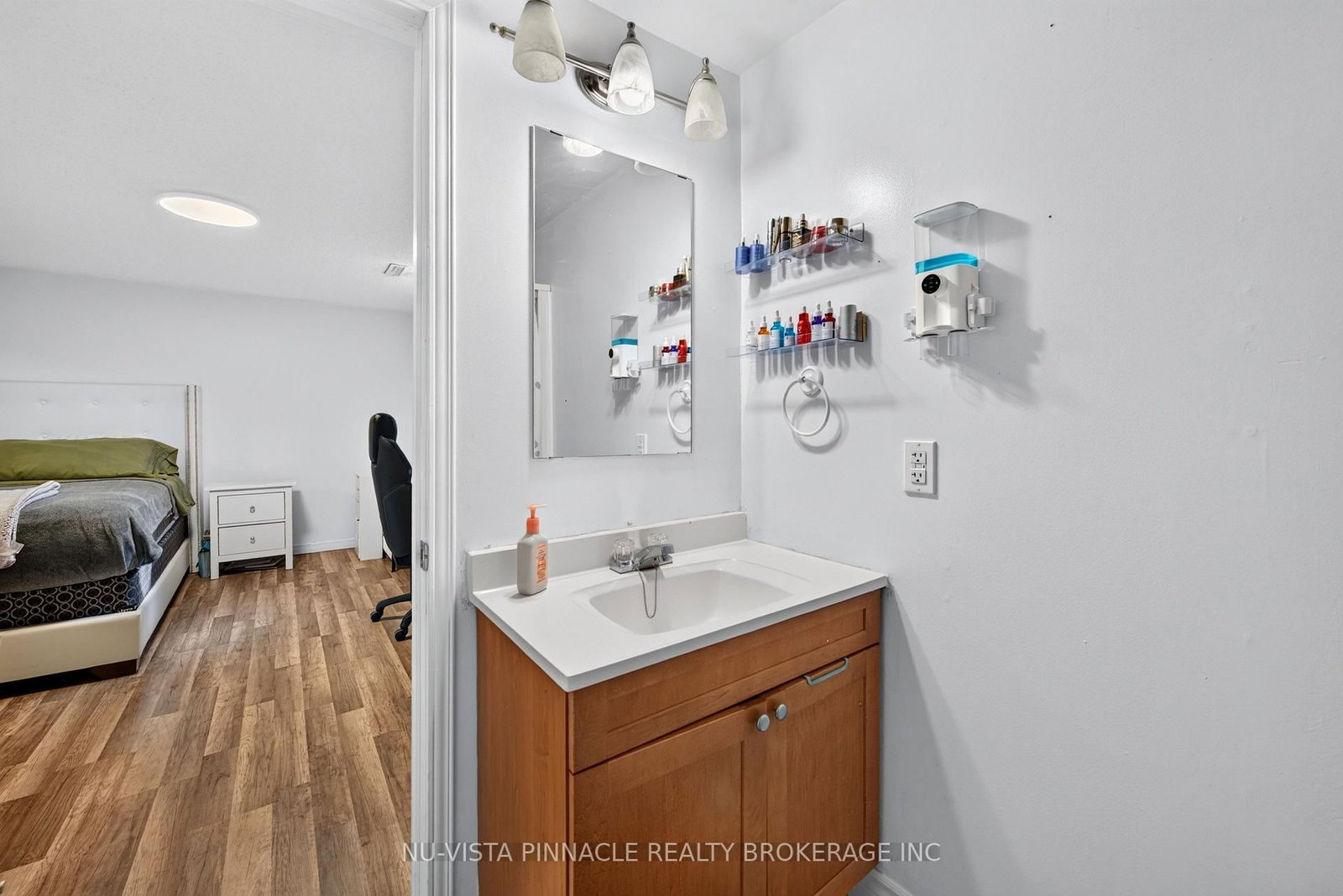 370 Homestead Court • #13 • London North, ON photo 34