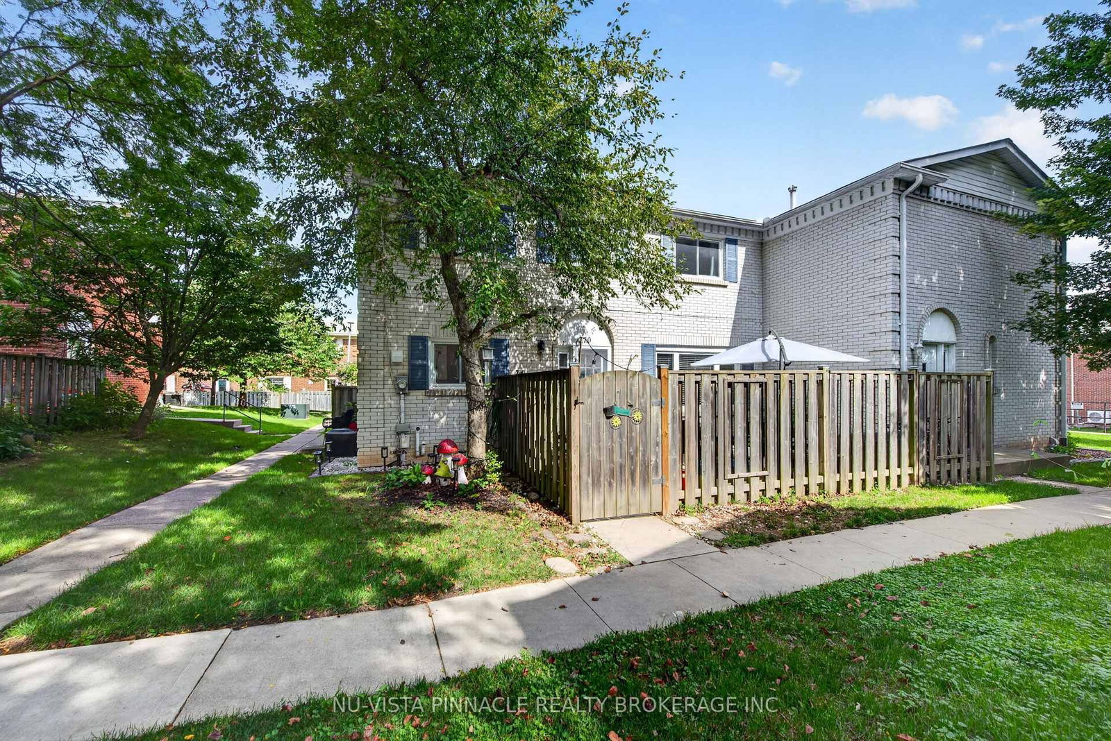 370 Homestead Court • #13 • London North, ON photo 4