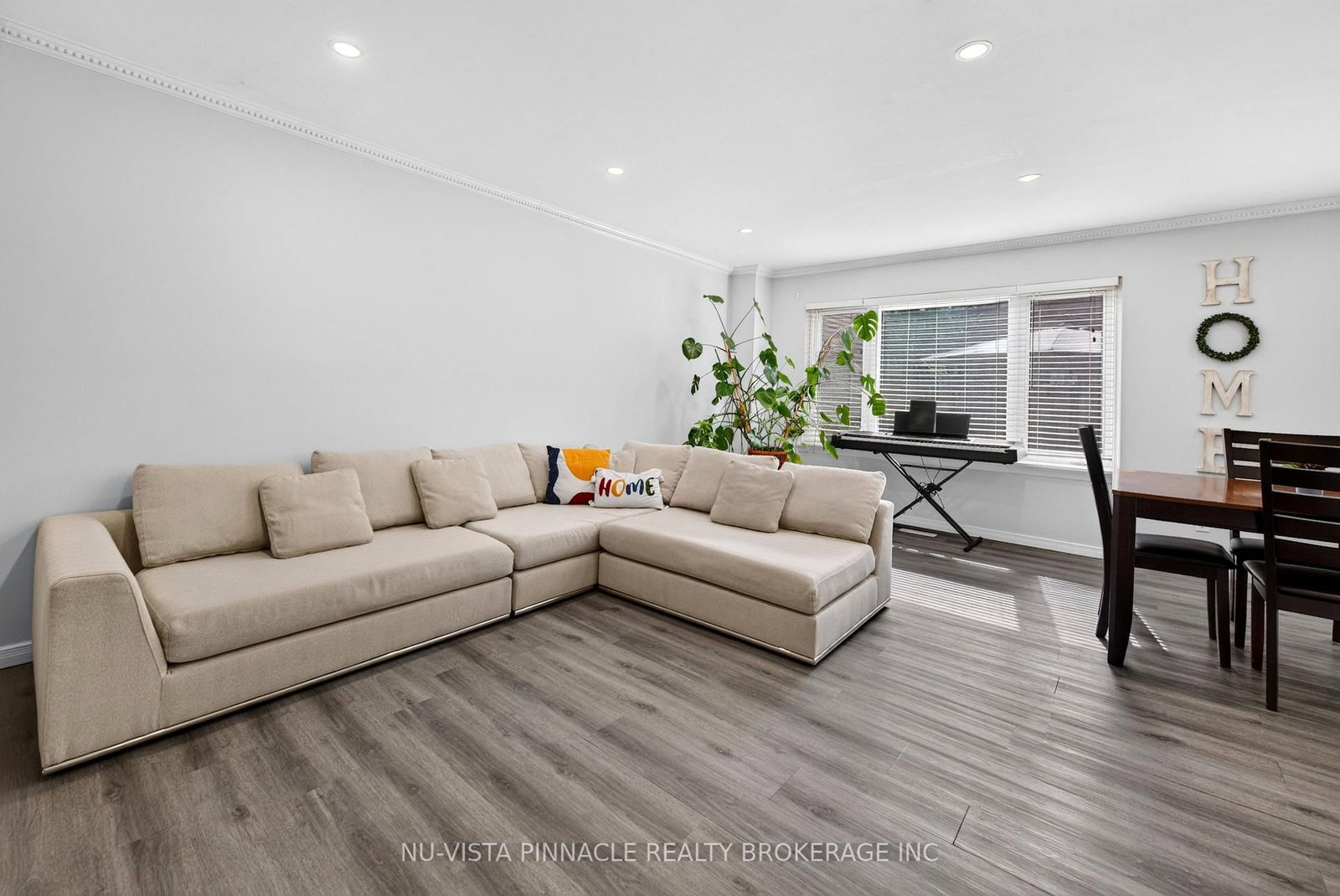 370 Homestead Court • #13 • London North, ON photo 9
