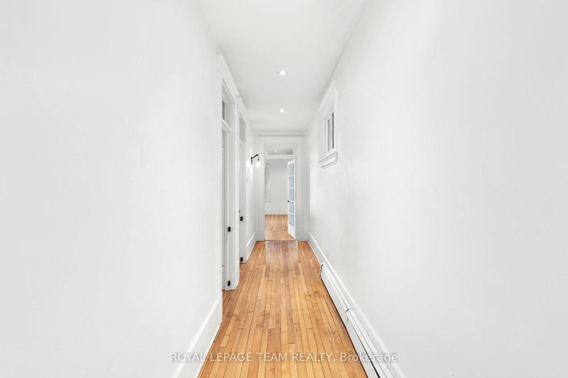 181 Cathcart St photo 5