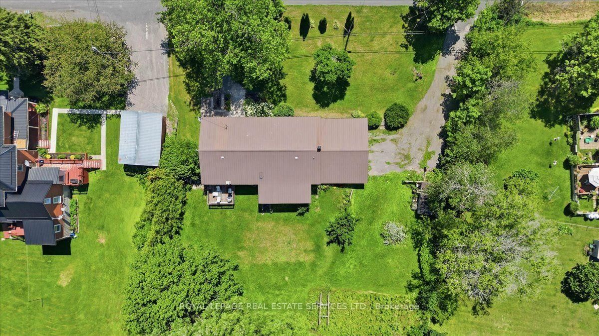 143 County Rd 28 Road • Prince Edward County, ON photo 33
