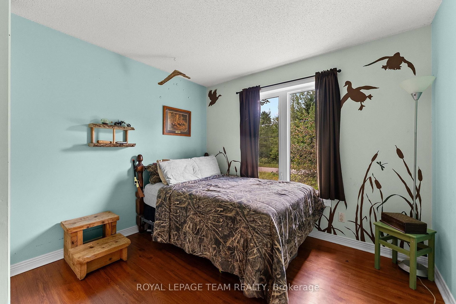 484 WYLIE Road • Deep River, ON photo 22