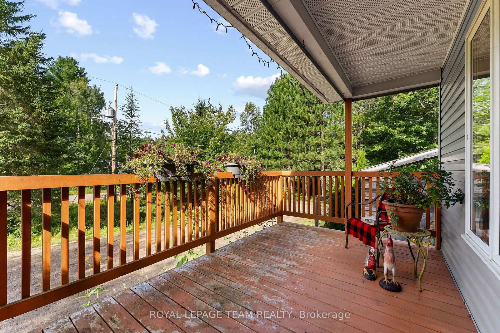 484 WYLIE Road • Deep River, ON photo 8
