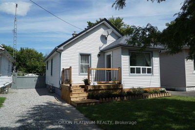 Detached House for sale at 37 Chetwood Street, St. Catharines, Ontario, L2S 1K3 - Western Hill - MLS: X13725342