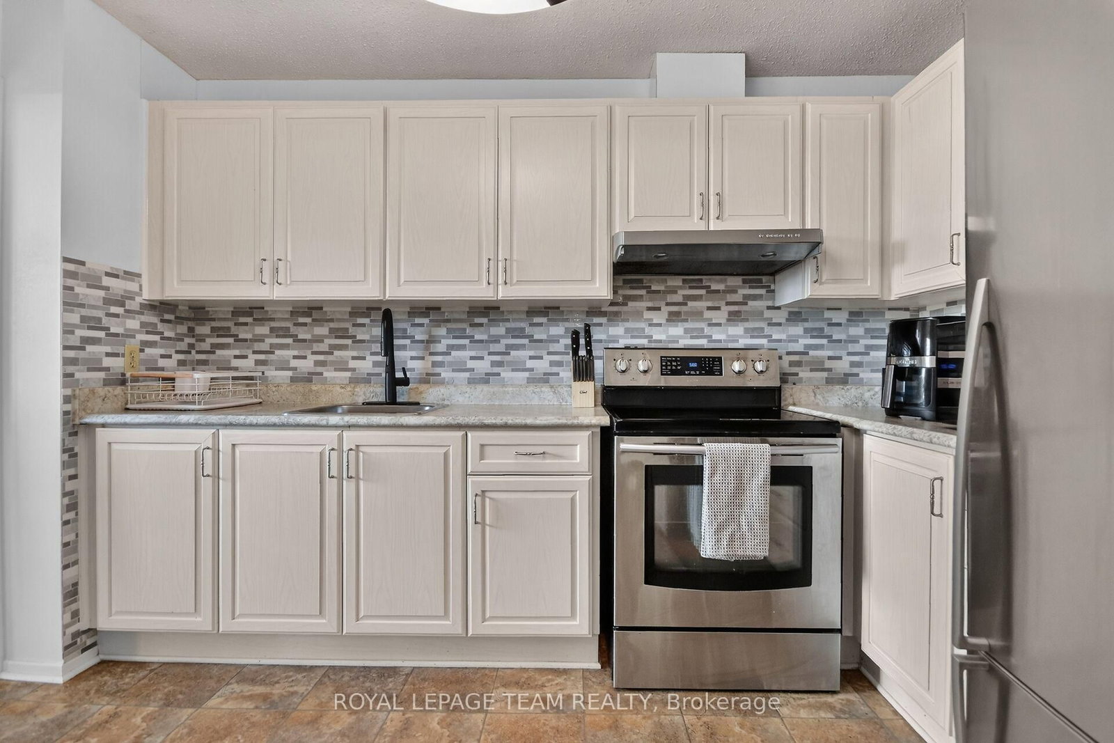 1505 Baseline Road • #412 • Ottawa, ON photo 14