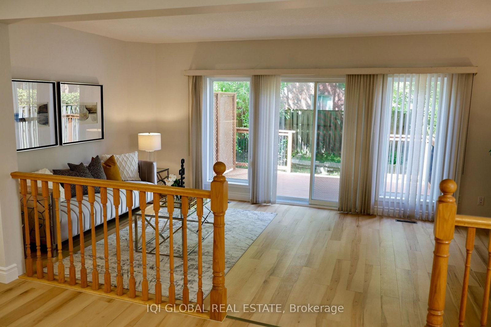 881 Blacksmith Street • London North, ON photo 4