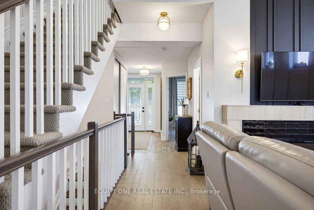 808 Rue Cologne Street • Russell, ON photo 5