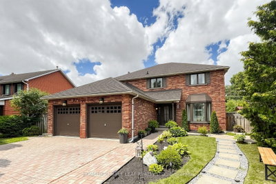 167 Bayne Crescent • Cambridge, ON photo 2