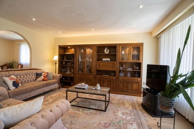 129 Margaret Avenue • Hamilton, ON photo 9