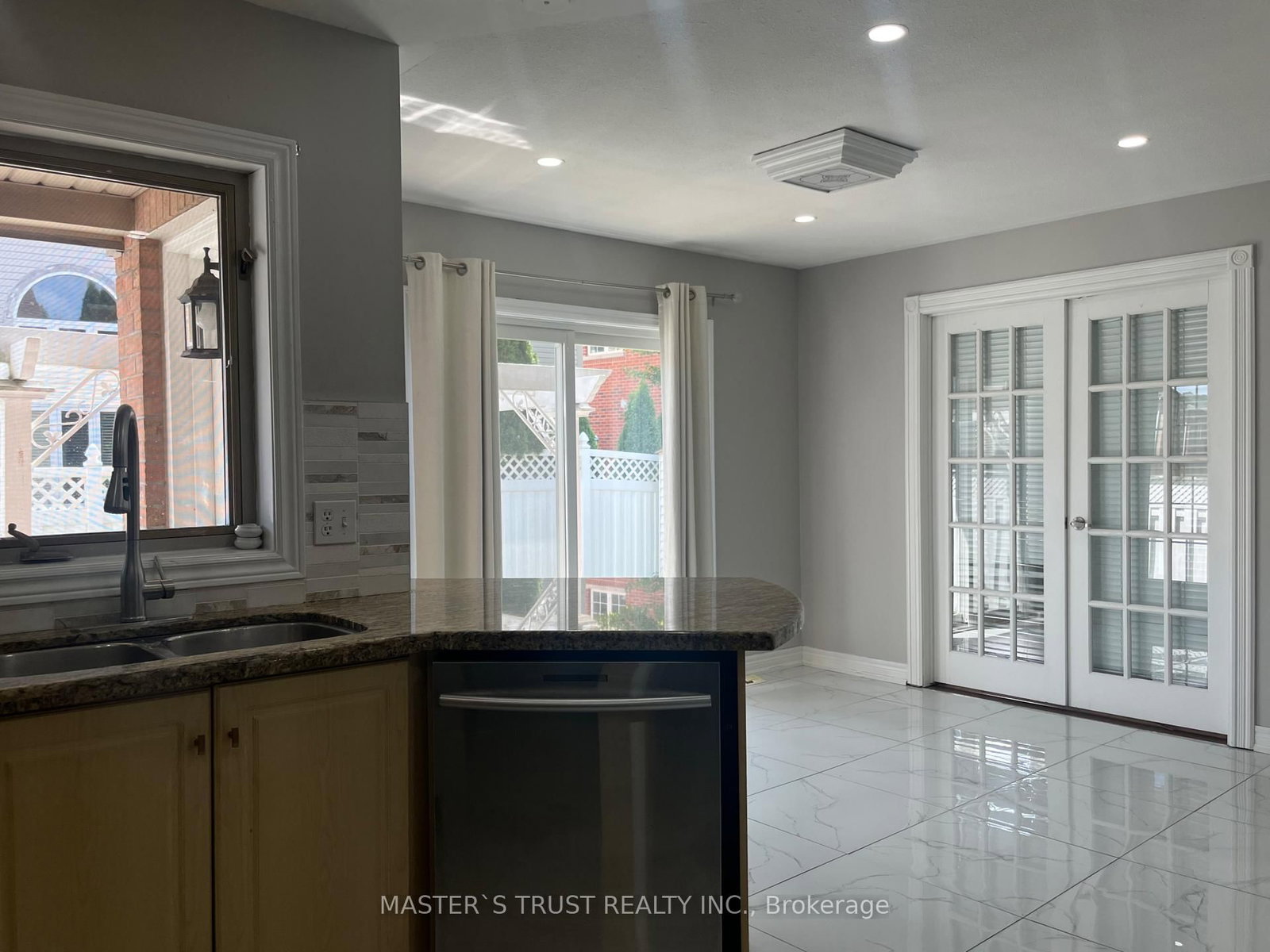 25 Stevens Drive • Niagara-on-the-Lake, ON photo 12