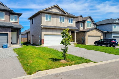 12 Bowman Crescent • Thorold, ON photo 2