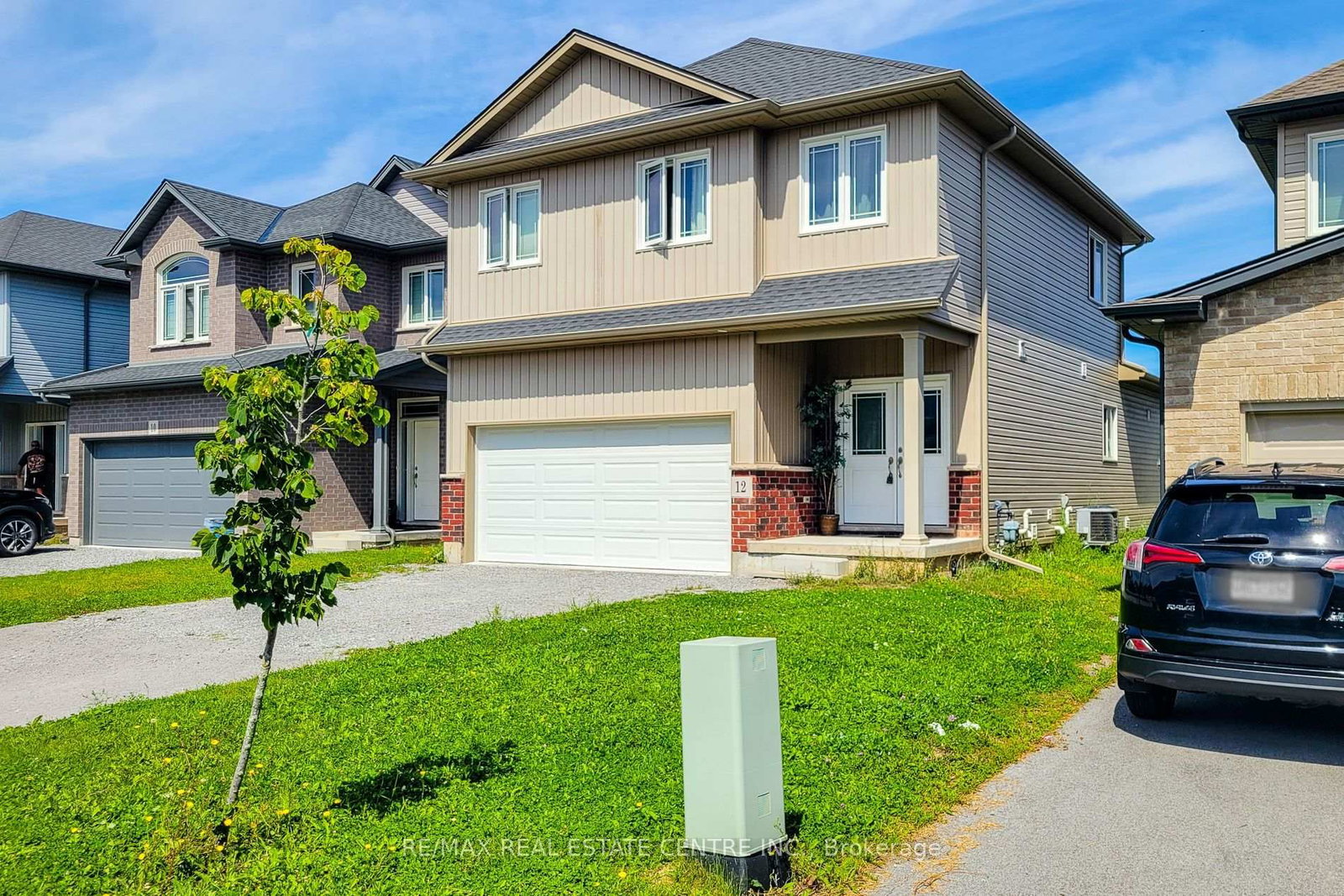 12 Bowman Crescent • Thorold, ON photo 3