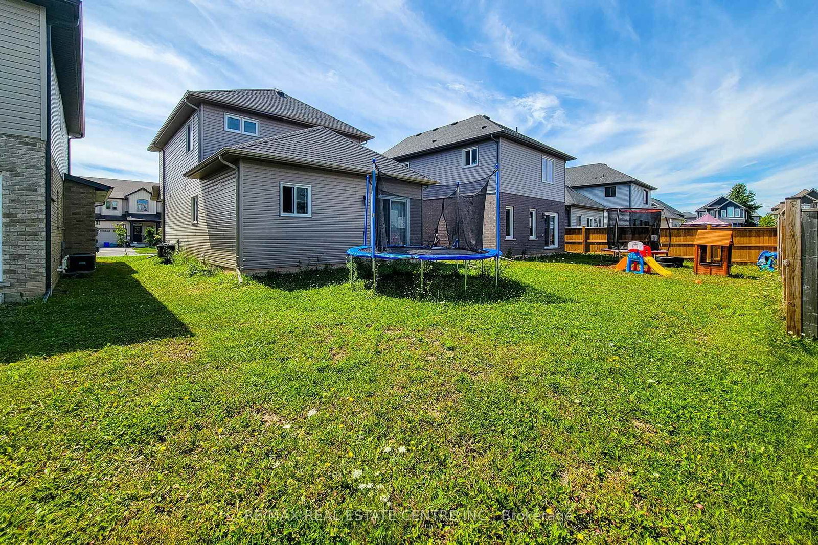 12 Bowman Crescent • Thorold, ON photo 39