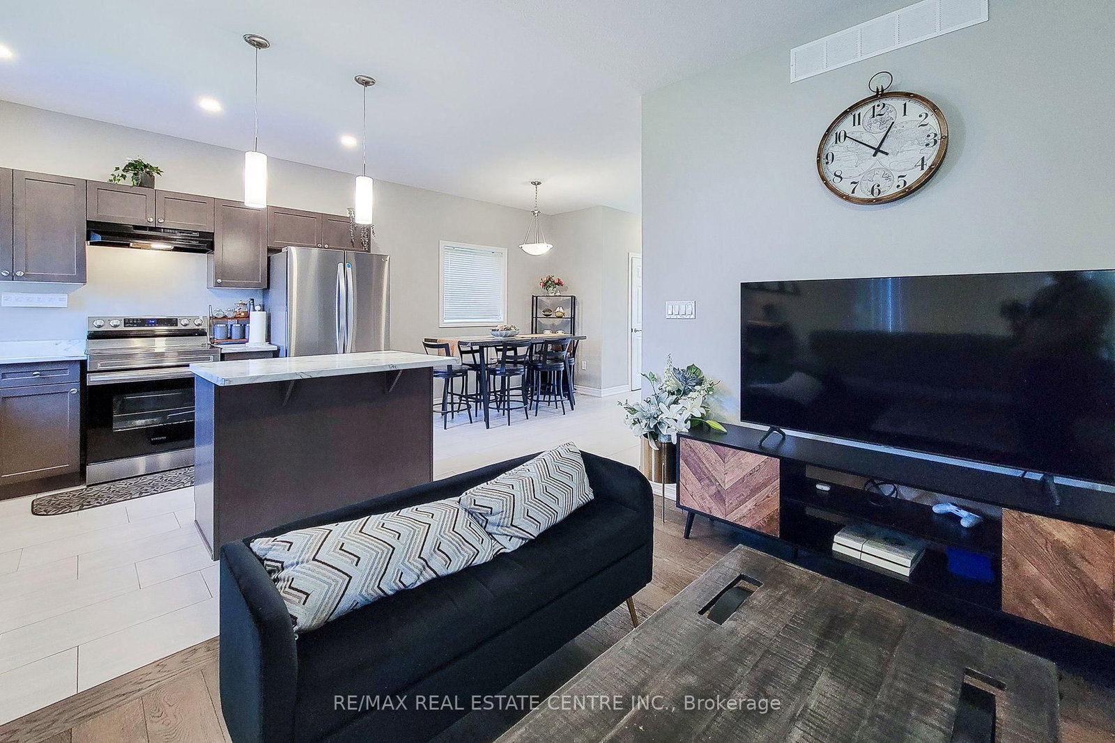 12 Bowman Crescent • Thorold, ON photo 8