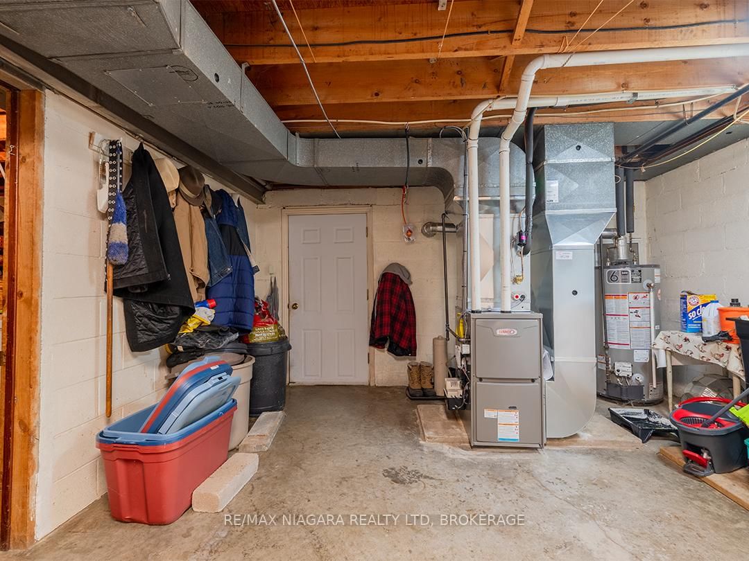 90 John Street • Port Colborne, ON photo 30