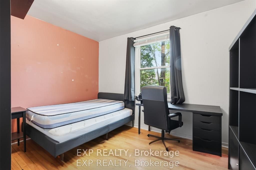 139 Dalewood Avenue • Hamilton, ON photo 10