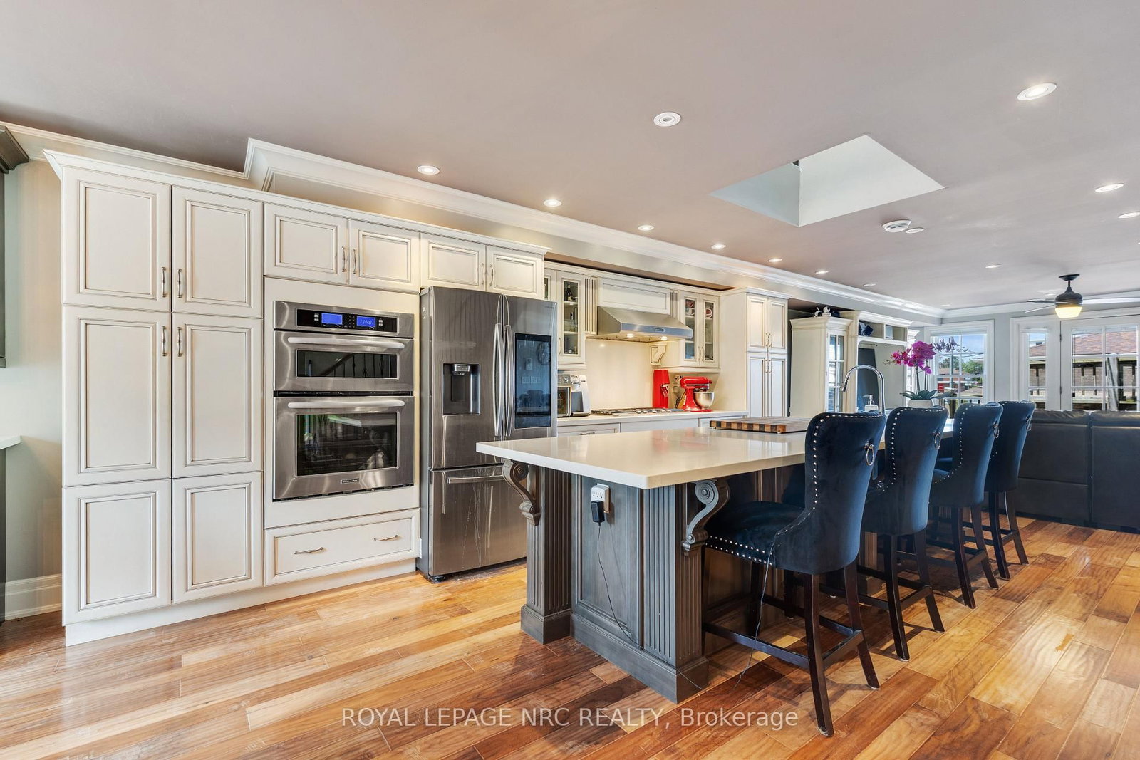 51 Front Street S • Thorold, ON photo 18