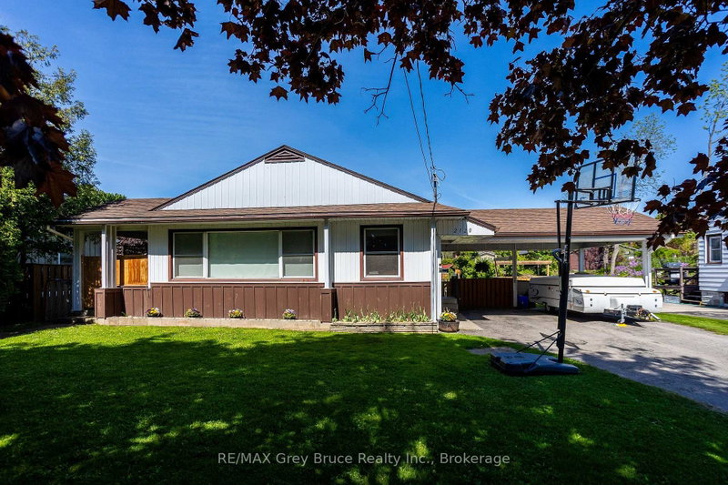 2120 4th Avenue W