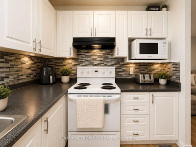 35 Phair Crescent • London South, ON photo 5
