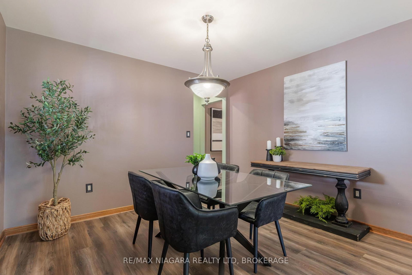 27 Andrea Drive • St. Catharines, ON photo 11