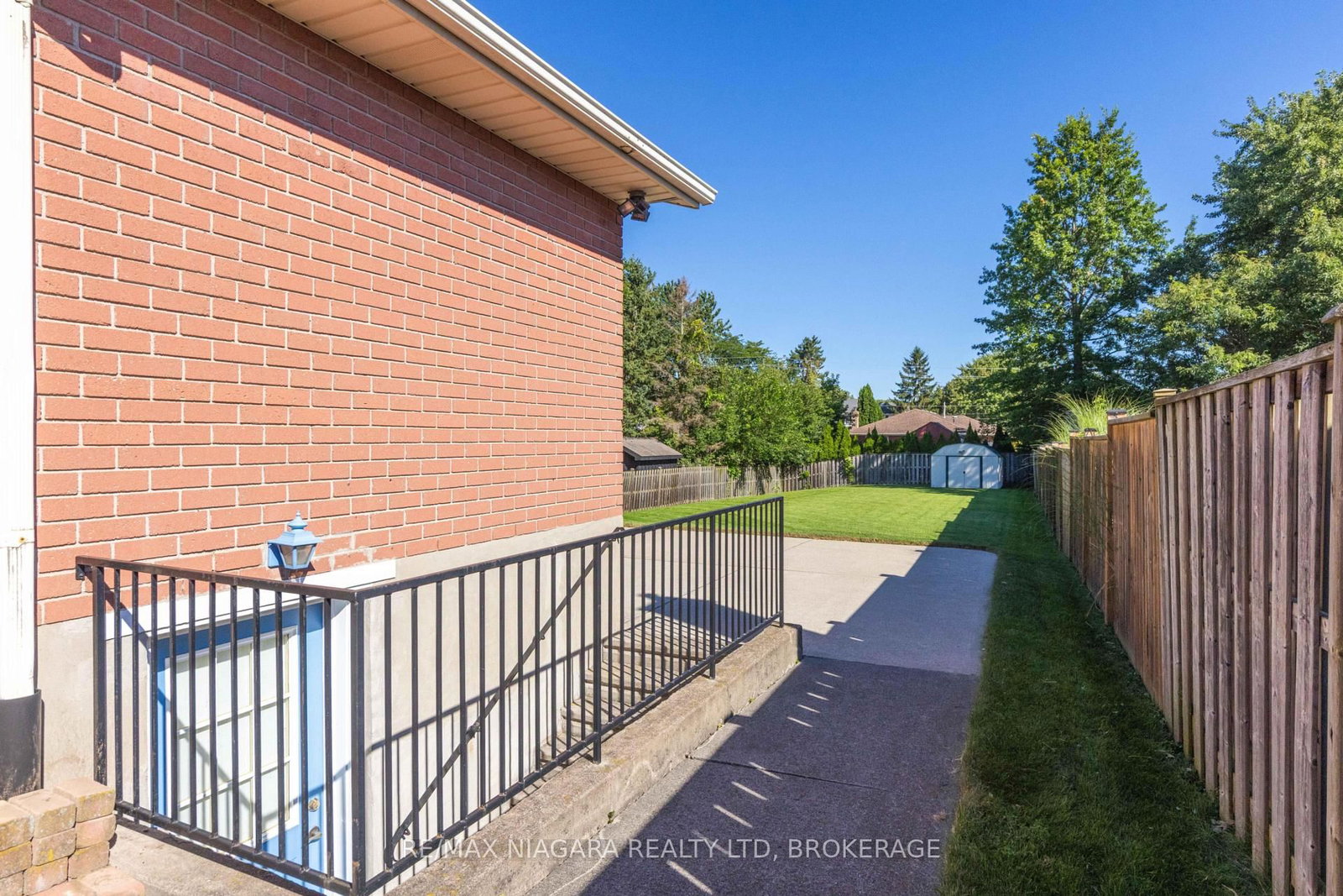 27 Andrea Drive • St. Catharines, ON photo 7