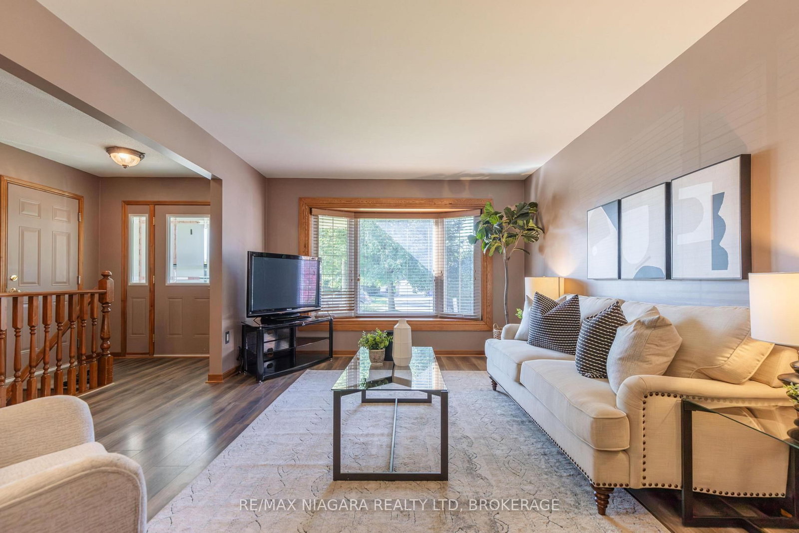 27 Andrea Drive • St. Catharines, ON photo 8