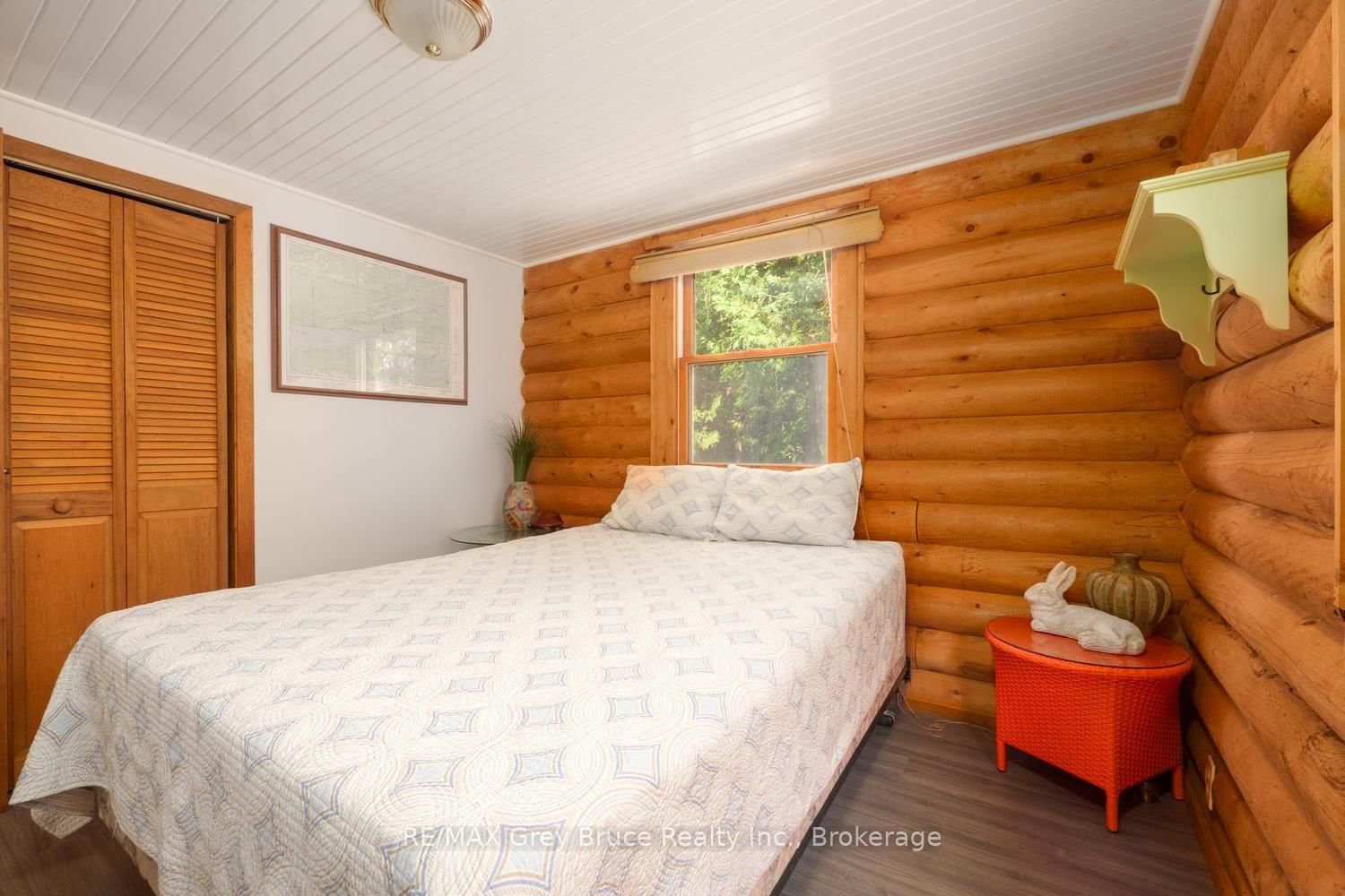 281 Shoreline Avenue • South Bruce Peninsula, ON photo 17