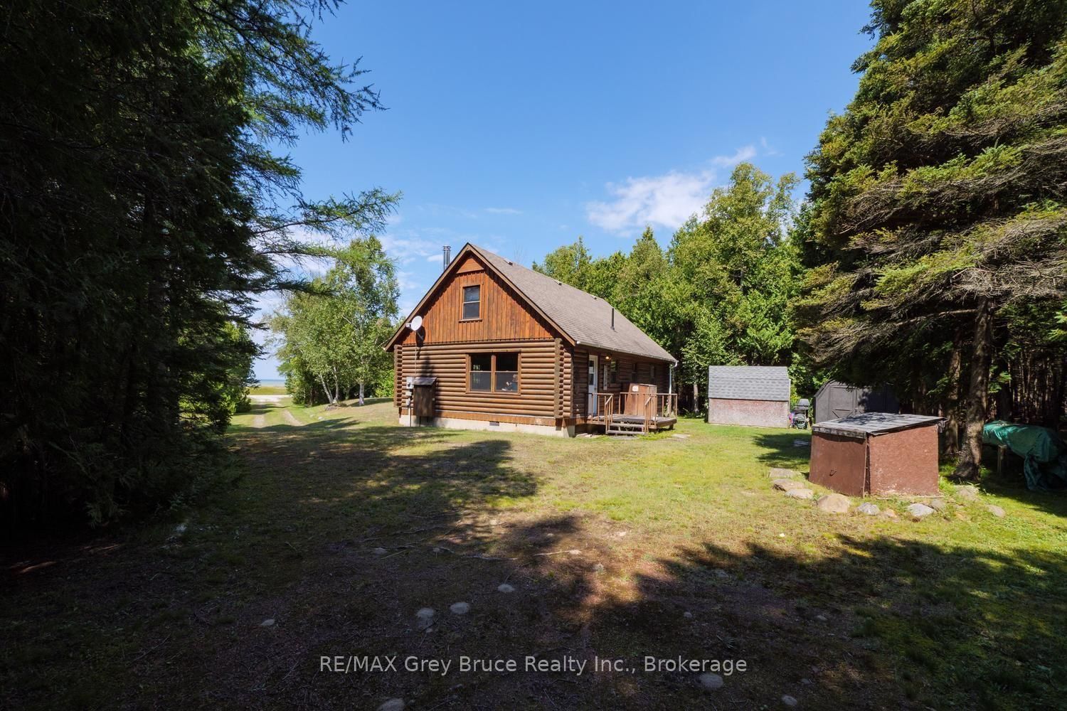 281 Shoreline Avenue • South Bruce Peninsula, ON photo 30