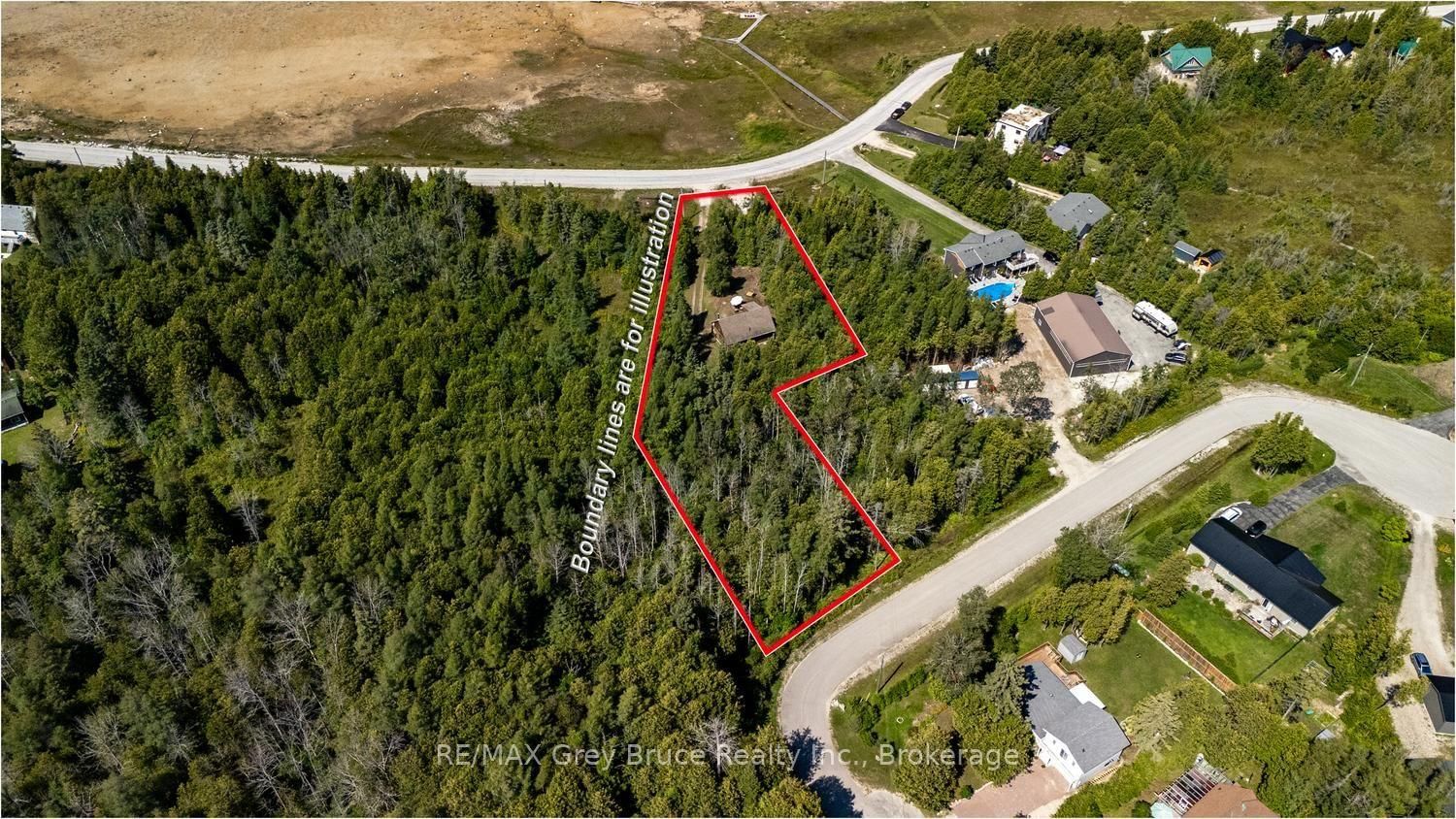 281 Shoreline Avenue • South Bruce Peninsula, ON photo 40