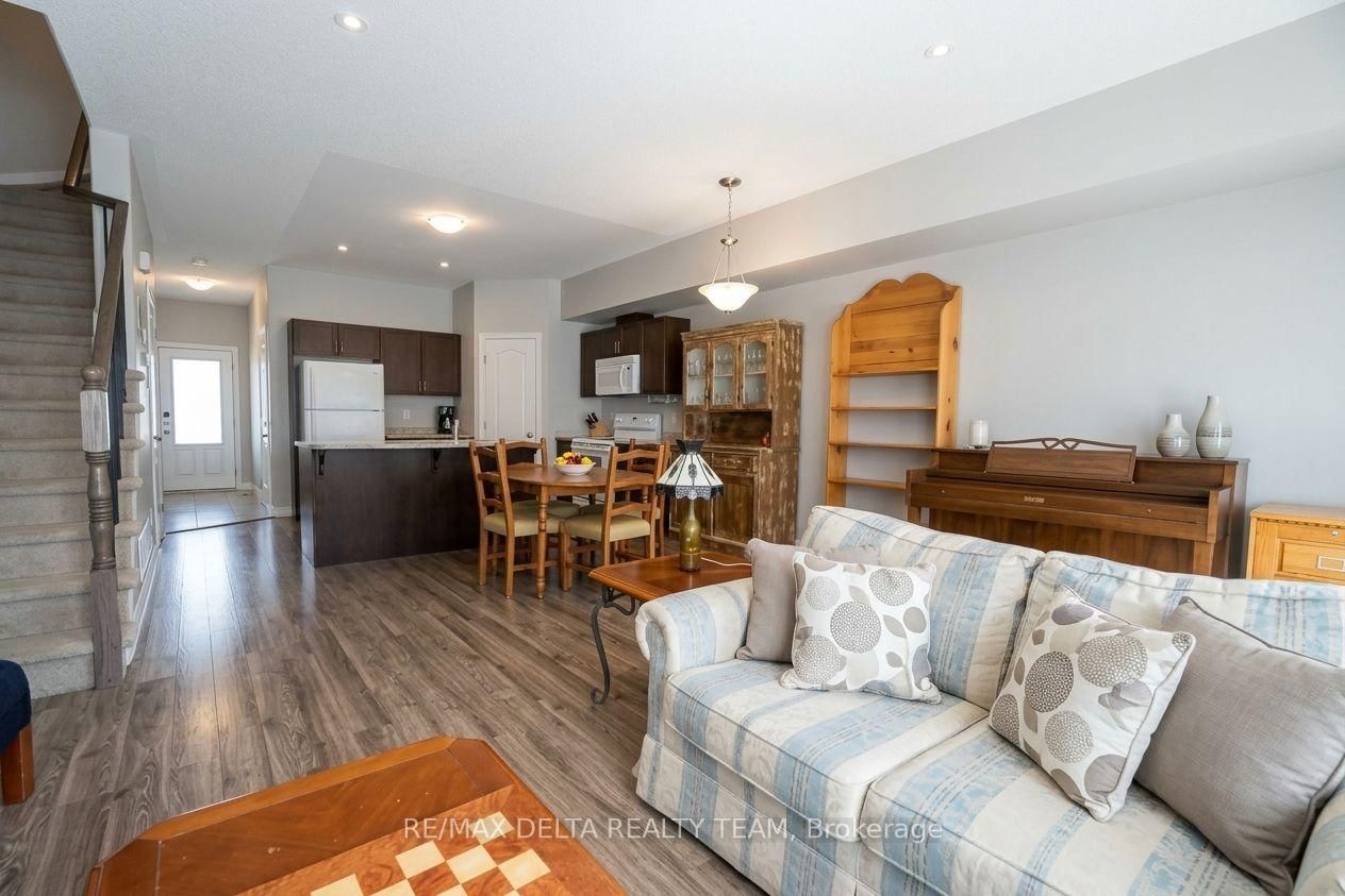 92 Bellwood Drive • Arnprior, ON photo 9