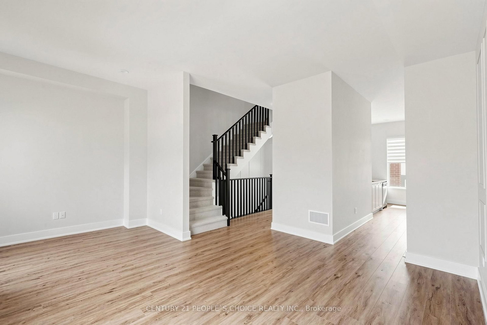 72 Windward Drive • Grimsby, ON photo 11