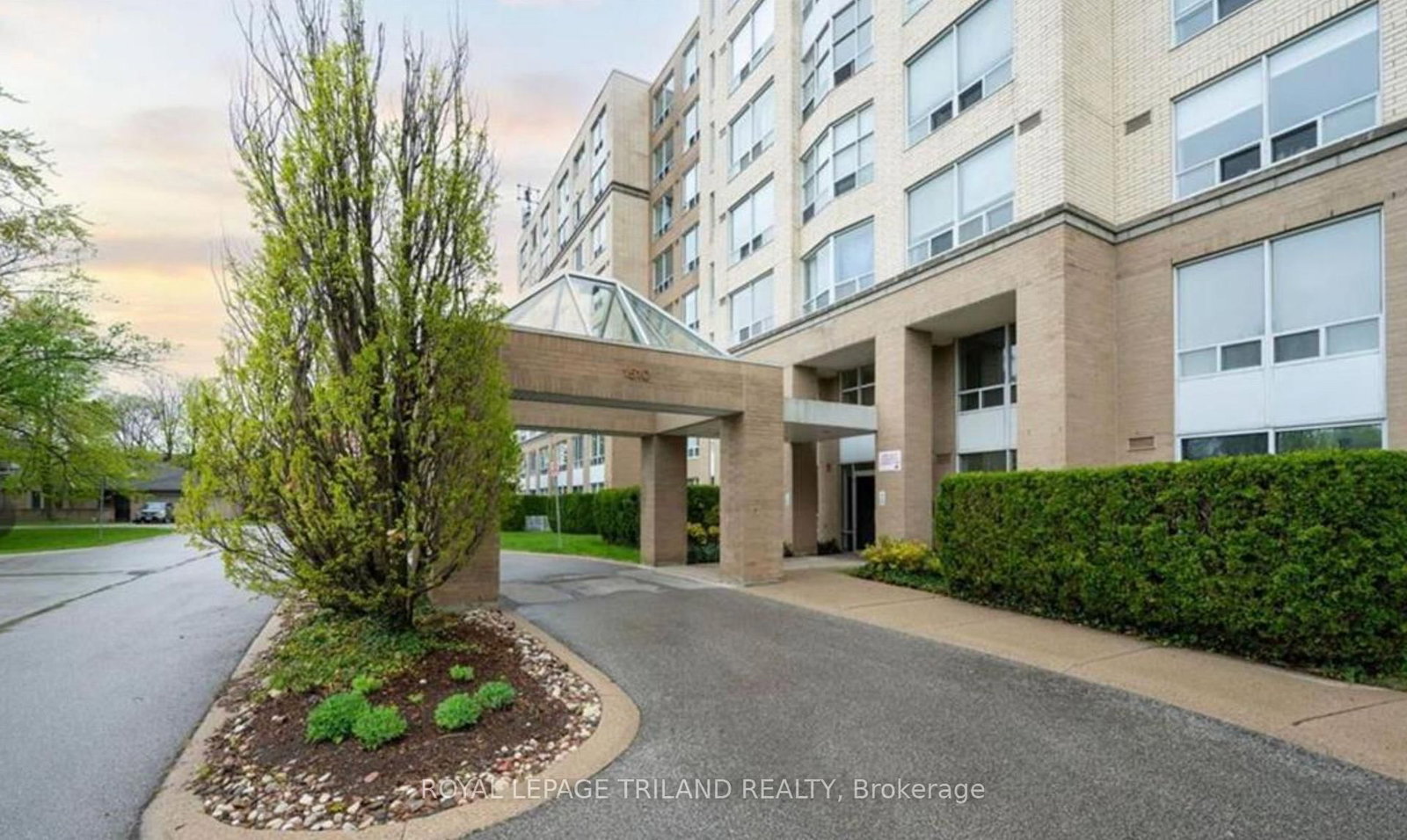404 - 1510 Richmond Street, London North 2
