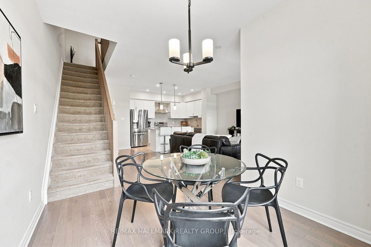 881 Couloir Road • Ottawa, ON photo 16