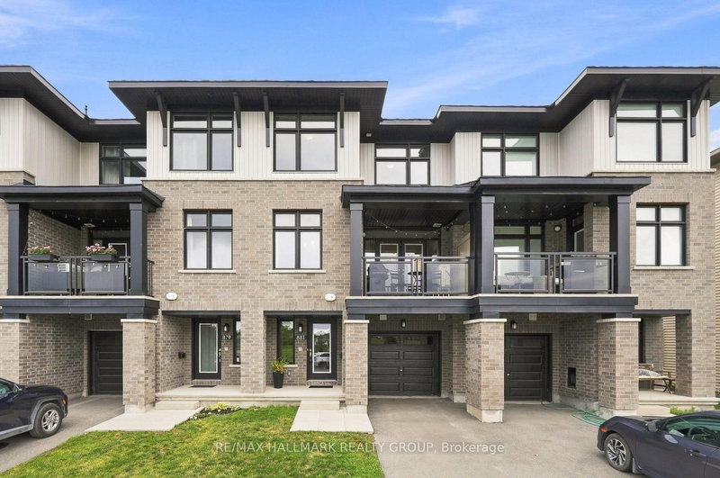 881 Couloir Road